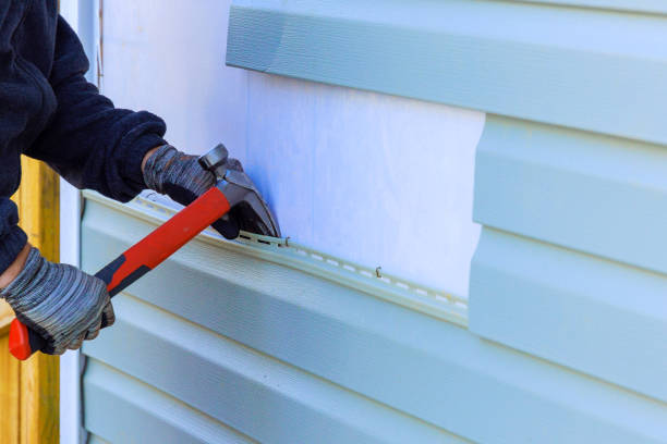 Reliable Emergency Siding Repair contractor in Green Bay, VA by All Pro Siding Demarest